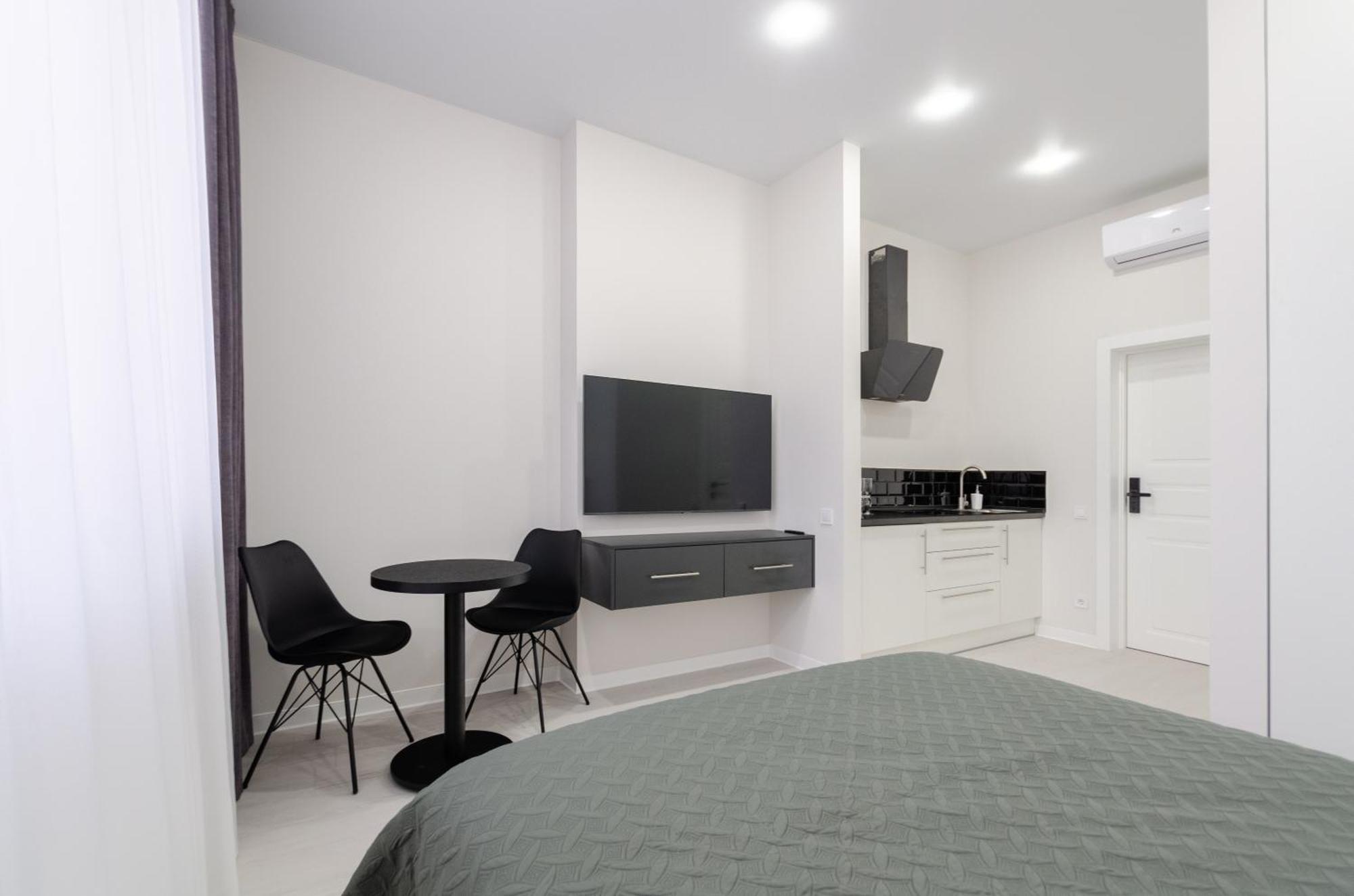 كييف Petrovdom Inn Rc Diplomat Hall -The Smart Hotel Apartment Panoramic City View I المظهر الخارجي الصورة